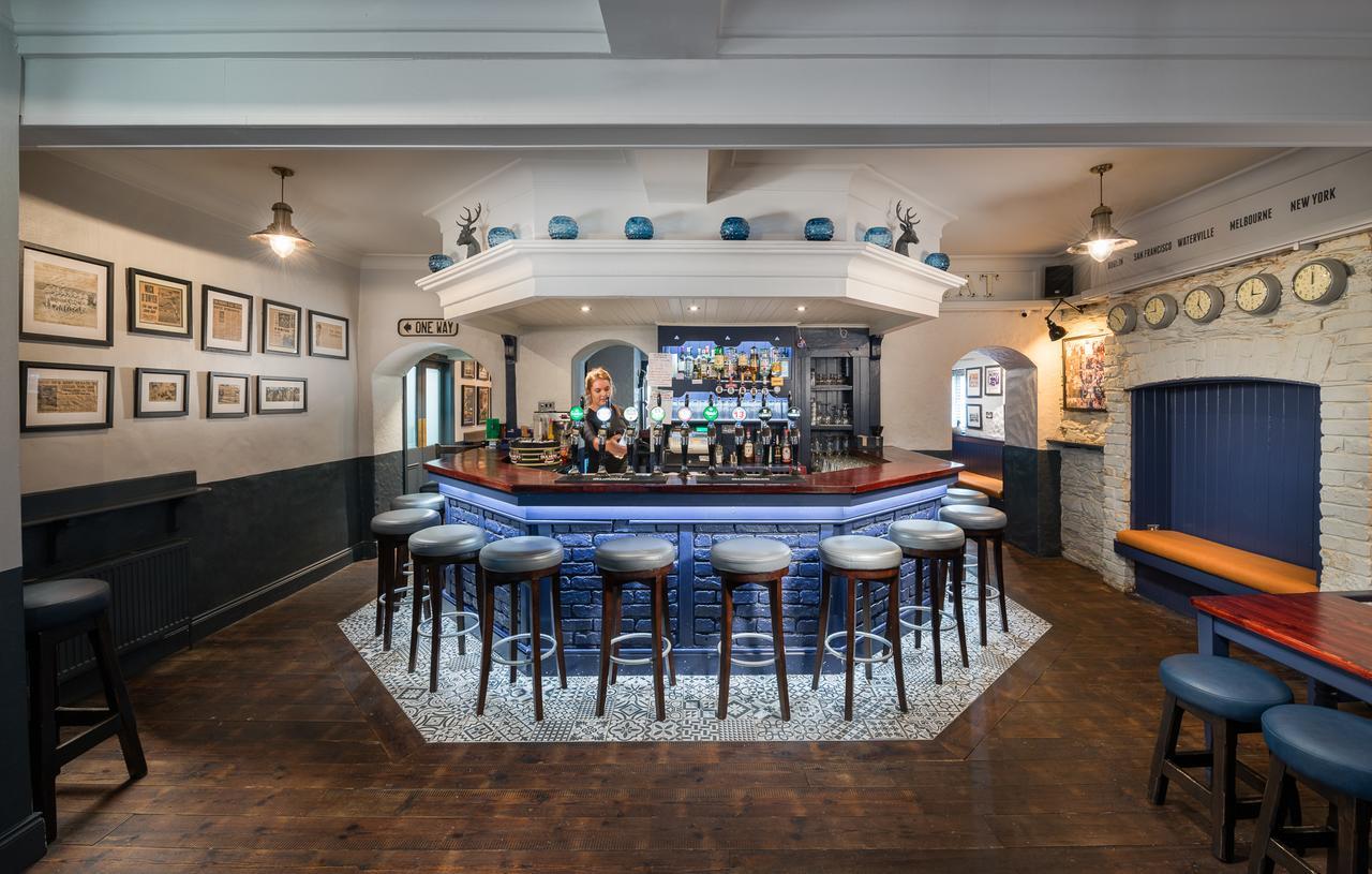 O'Dwyers The Villa 瓦特维尔 外观 照片